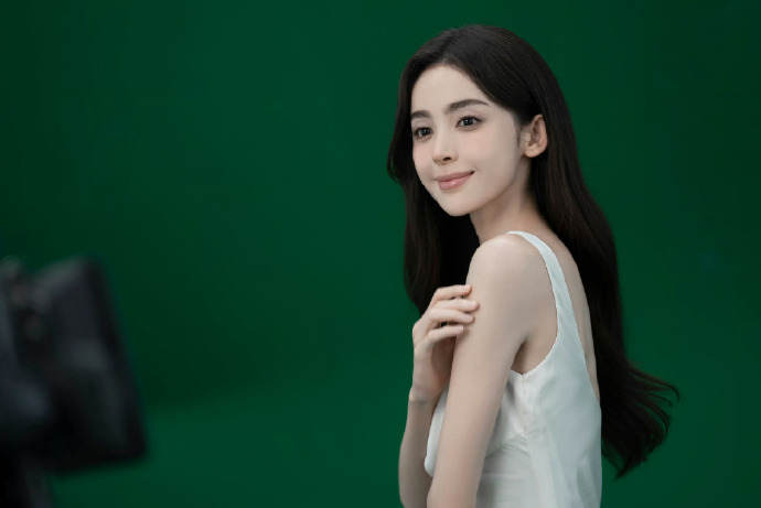 葬送的芙莉莲 封面